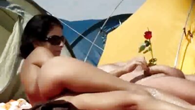 sexy Freundin bekommt ihren Arsch pornos mit frauen ab 40 gefingert und gefickt